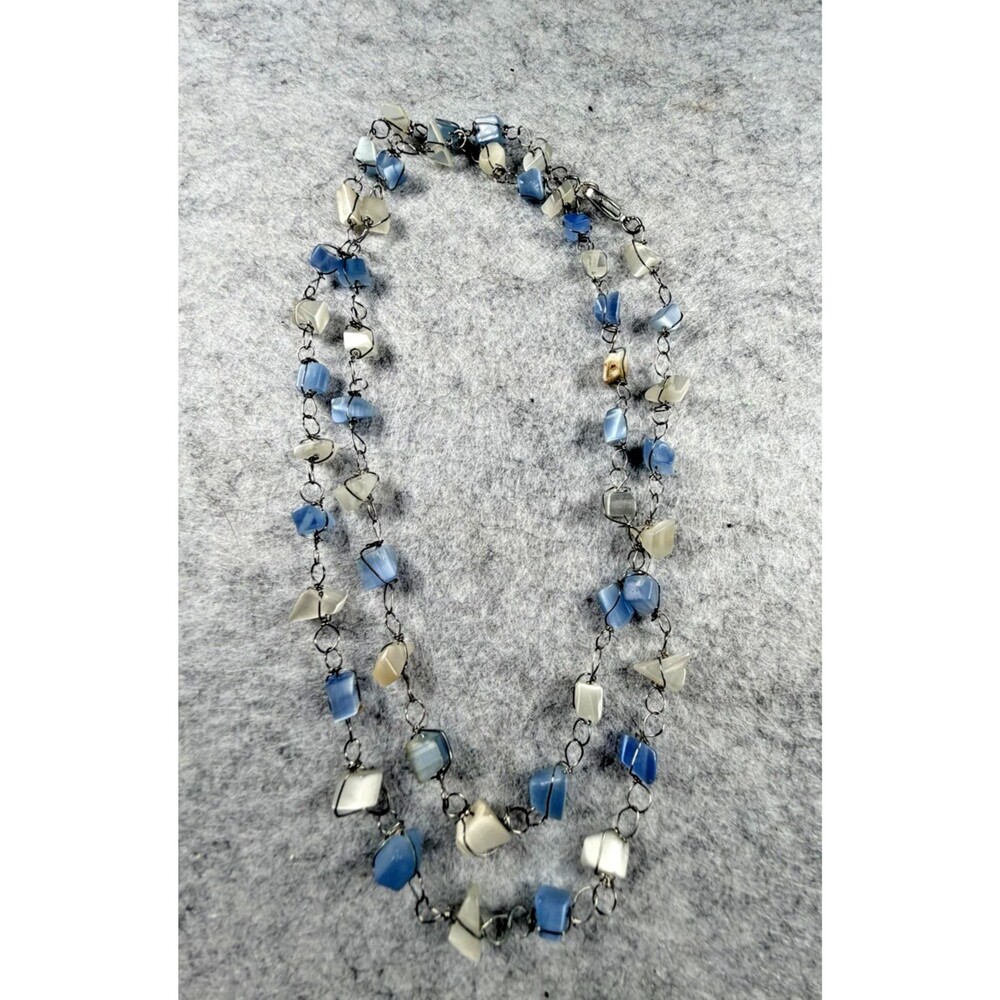 Vintage Y2K Blue Ivory Cats Eye Glass Bead Necklace Double Strand Wire Wrapped - Picture 2 of 7